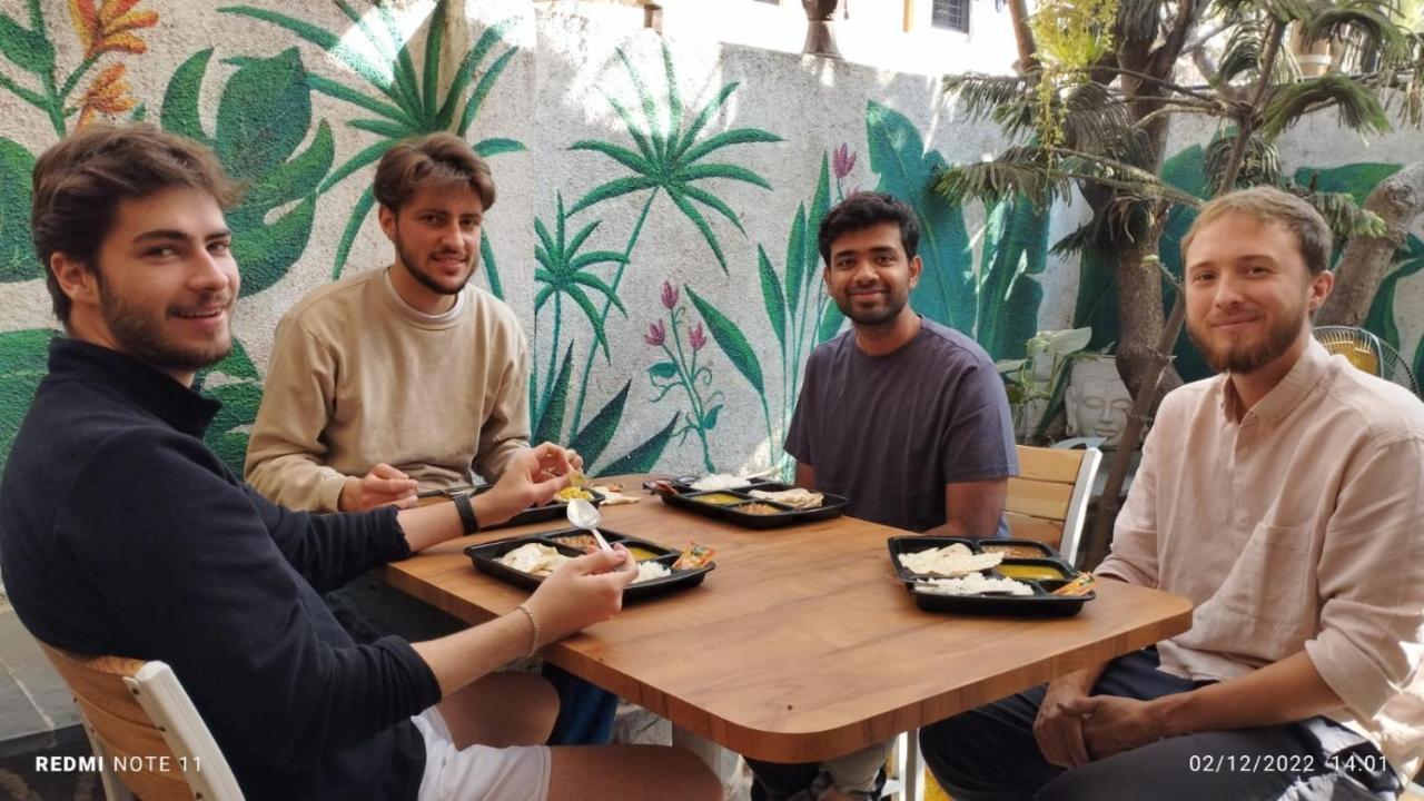 Coliwo Un - Viman Nagar Pansiyon Pune Dış mekan fotoğraf